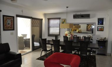 CASA DE 551M2 CONSTRUCCIÓN CON PISCINA EN BRISAS DEL GOLF, VILLA ALTA