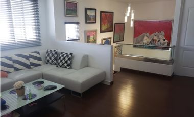 CASA DE 551M2 CONSTRUCCIÓN CON PISCINA EN BRISAS DEL GOLF, VILLA ALTA