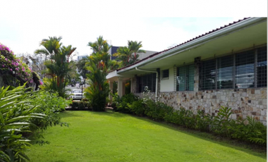 CASA  EN ALQUILER/VENTA EN ALTOS DEL GOLF, SAN FRANCISCO