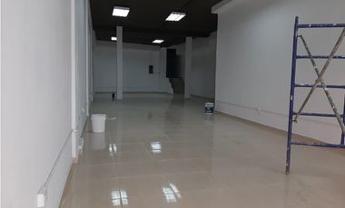 LOCAL PLANTA BAJA EN CALIDONIA DE 200M2  AVENIDA LA EXPOSICIÓN