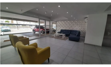 APARTAMENTO DE TRES RECAMARAS EN AVIÑON TOWERS