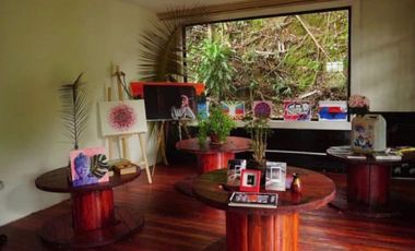 CASA REMODELADA DE 642m2 CONTRUCCIÓN, 6 RECMARAS, ANCON