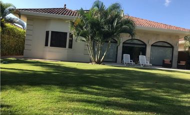 OPORTUNIDAD DE LA MEJOR CASA 4 RECMARAS 760M2,  COSTA SUR