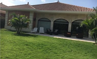 OPORTUNIDAD DE LA MEJOR CASA 4 RECMARAS 760M2,  COSTA SUR