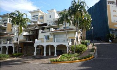 APARTAMENTO EN VENTA 239M2 PH TUCAN COUNTRYU CLUB