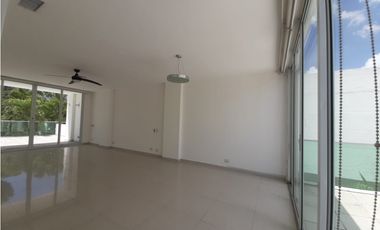 GANGA VENTA CASA  630 M2 CON PISICNA COSTA ESMERALDA, COSTA SUR