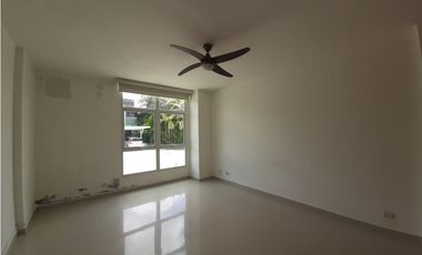 GANGA VENTA CASA  630 M2 CON PISICNA COSTA ESMERALDA, COSTA SUR