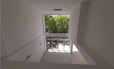 GANGA VENTA DE CASA DE 305 M2 EN COSTA ESMERALDA, COSTA SUR