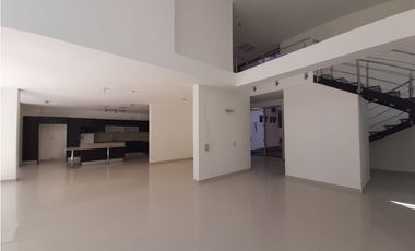 GANGA VENTA DE CASA DE 305 M2 EN COSTA ESMERALDA, COSTA SUR