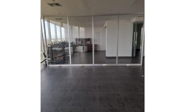 OFICINA EN COSTA DEL ESTE ASEGURADORA ANCON 180 M2 VACIA