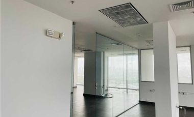 OFICINA EN COSTA DEL ESTE ASEGURADORA ANCON 180 M2 VACIA