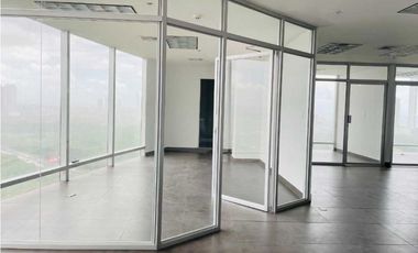 OFICINA EN COSTA DEL ESTE ASEGURADORA ANCON 180 M2 VACIA