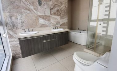 APARTAMENTO EN AVENIDA BALBOA PH RIVAGE TOWER