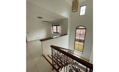 CASA EN COSTA SUR, EL DORAL PRECIO REBAJADO 4 RECAMARAS 425M2 TERRENO