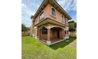 CASA EN COSTA SUR, EL DORAL PRECIO REBAJADO 4 RECAMARAS 425M2 TERRENO