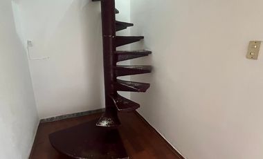 DEPARTAMENTO EN RENTA VALLE DORADO.