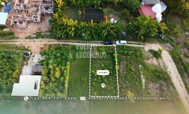 Terreno Con Vista al Mar en La Barra de Navidad