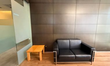 Venta Renta amplia oficina en Santa Fe - Moderno corporativo