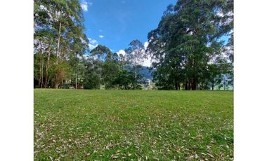 Maravilloso lote para Parcelar en Envigado, sector Escobero