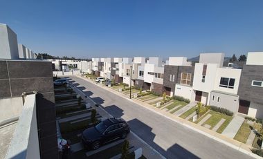 CASA EN VENTA ZINACANTEPEC