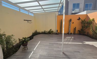 CASA EN VENTA ZINACANTEPEC