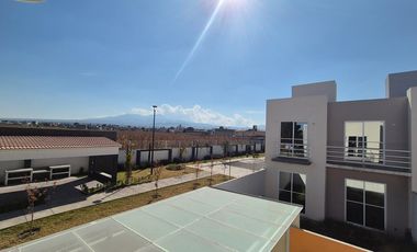 CASA EN VENTA ZINACANTEPEC