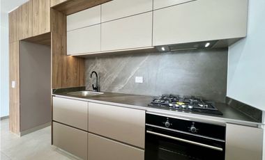 VENTA LUJOSO APARTAMENTO 121MTS2 CERRITOS PEREIRA