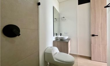 VENTA LUJOSO APARTAMENTO 121MTS2 CERRITOS PEREIRA