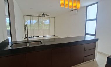 Departamento en Renta en Saria Temozón, 2 RECÁMARAS 2 BAÑOS COMPLETOS