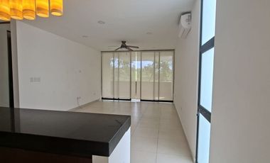 Departamento en Renta en Saria Temozón, 2 RECÁMARAS 2 BAÑOS COMPLETOS