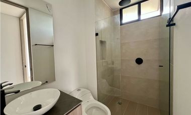 VENTA LUJOSO APARTAMENTO 111 MTS2 CERRITOS PEREIRA