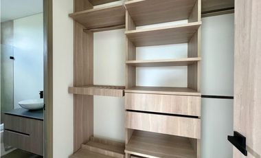 VENTA LUJOSO APARTAMENTO 111 MTS2 CERRITOS PEREIRA