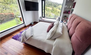VENDO CASA CAMPESTRE MODERNA CLUB HOUSE YERBABONITA BOSQUE NATIVO