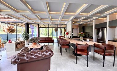 Vendo moderna casa campestre Alto de las palmas