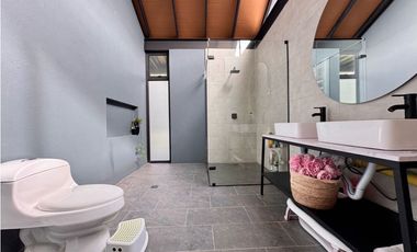 Vendo moderna casa campestre Alto de las palmas