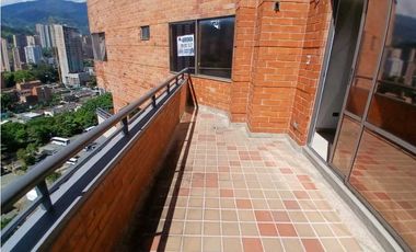 Arriendo apartamento en Sabaneta- Aves María