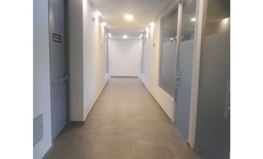 Arriendo oficina o consultorio en moderno edificio en Cajica
