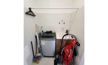 VENTA  APARTAMENTO AMOBLADO EN SANTA MARTA SECTOR POZOS COLORADOS