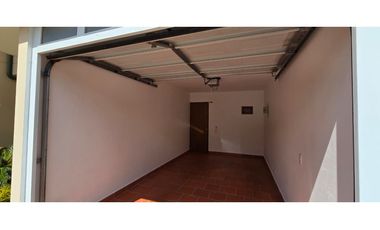 Se arrienda casa unifamiliar, en La Ceja Antiquia.