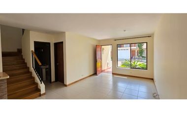 Se arrienda casa unifamiliar, en La Ceja Antiquia.