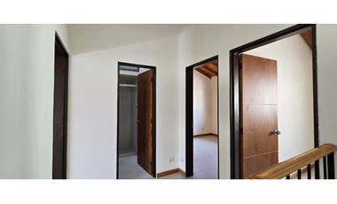 Se arrienda casa unifamiliar, en La Ceja Antiquia.