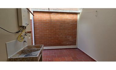 Se arrienda casa unifamiliar, en La Ceja Antiquia.