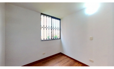 Apartamento en venta en conjunto cerrado en Mosquera