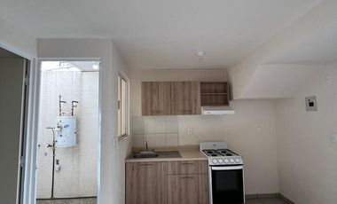 Se Vende Casa Seminueva, La Florida. Temoaya. Estado de México.