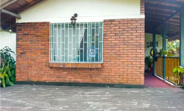 Casa campestre en venta en  Cerritos, Pereira
