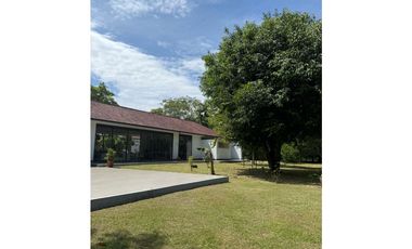 CASA EN VENTA EN HACIENDA LA PRIMAVERA. VILLAVICENCIO-META