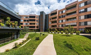 Apartamento en arriendo para ESTRENAR en El Retiro, Vía Circunvalar