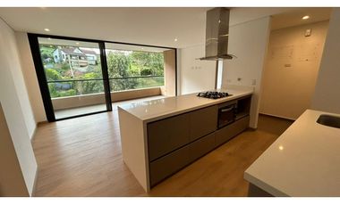 Apartamento en arriendo para ESTRENAR en El Retiro, Vía Circunvalar