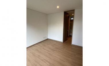 Apartamento en arriendo para ESTRENAR en El Retiro, Vía Circunvalar