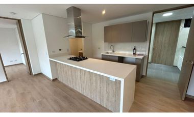 Apartamento en arriendo para ESTRENAR en El Retiro, Vía Circunvalar